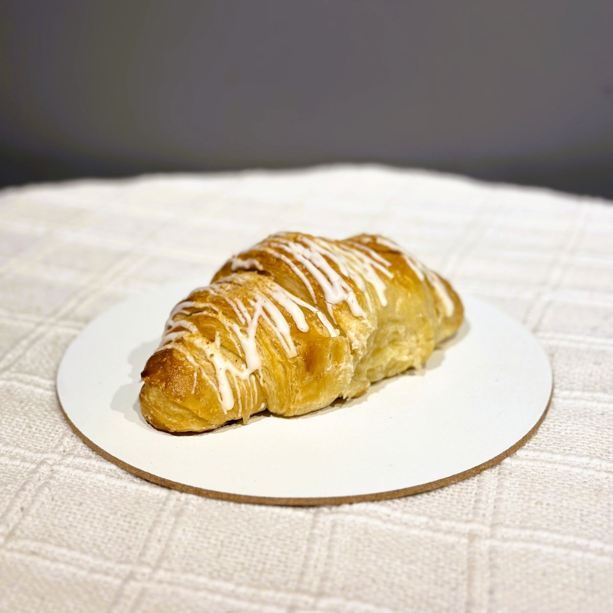 CROISSANT CON CREMA PASTELERA