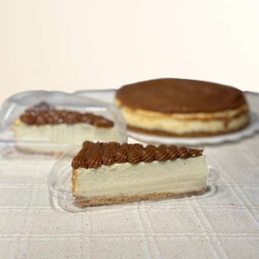 CHEESECAKE AMERICANO CON DULCE DE LECHE PORCION